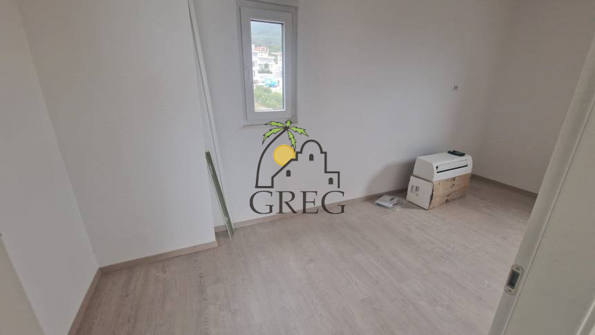 Croatia, Middle Dalmatia,  - Apartment, for sale