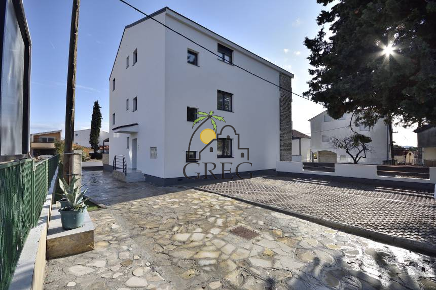 Croatia, North Dalmatia, Vodice - Apartment, for sale