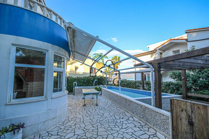 Chorwacja, Wyspa Ciovo,  - Apartamentowiec, na sprzedaż