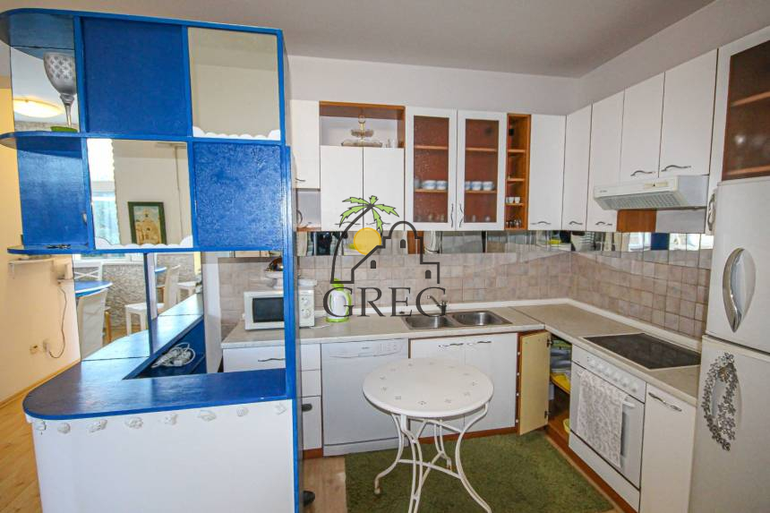 Chorwacja, Wyspa Ciovo,  - Apartamentowiec, na sprzedaż