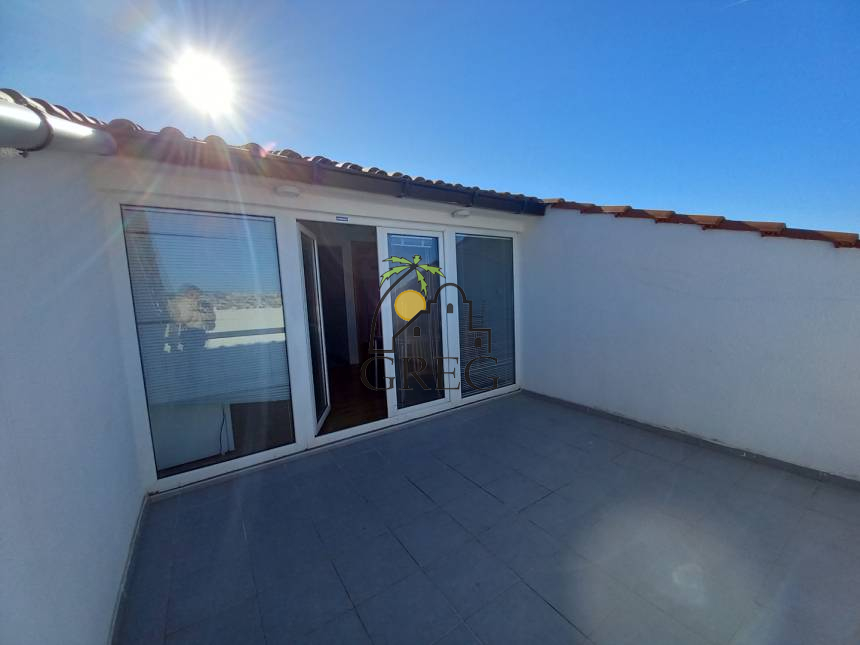 Chorwacja, Wyspa Pag,  - Apartamentowiec, na sprzedaż