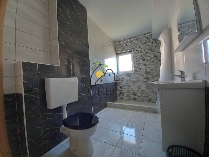 Chorwacja, Wyspa Pag,  - Apartamentowiec, na sprzedaż