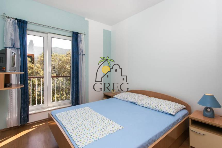 Croatia, South Dalmatia,  - Stone house, for sale