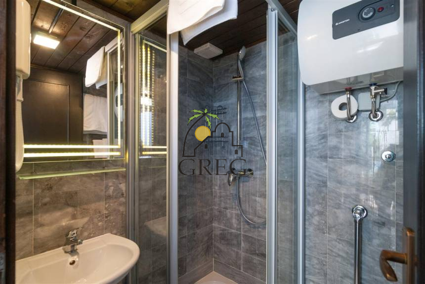 Croatia, Middle Dalmatia,  - House, for sale