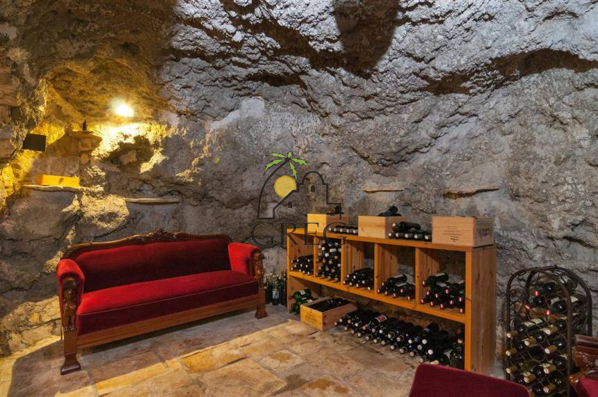 Croatia, Middle Dalmatia,  - House, for sale