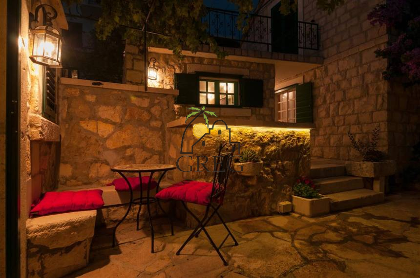 Croatia, Middle Dalmatia,  - House, for sale