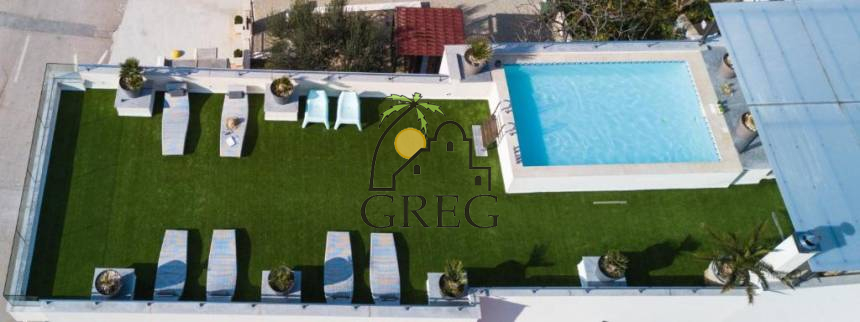 Croatia, North Dalmatia,  - Apartment building, for sale