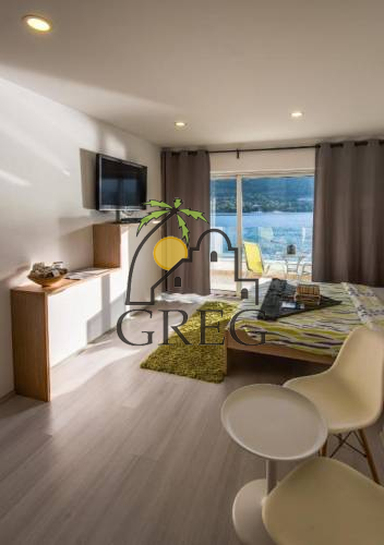 Croatia, North Dalmatia,  - Apartment building, for sale