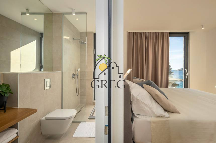 Croatia, North Dalmatia,  - House, for sale