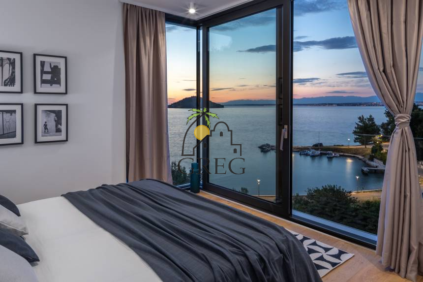 Croatia, North Dalmatia,  - House, for sale