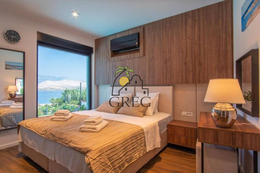 Croatia, Island of Pag,  - House, for sale