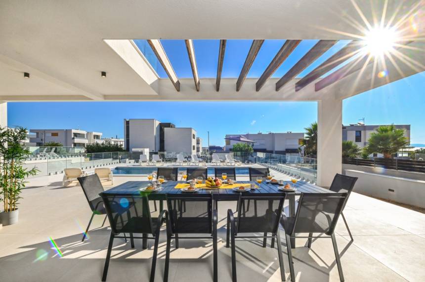 Croatia, Island of Pag,  - House, for sale