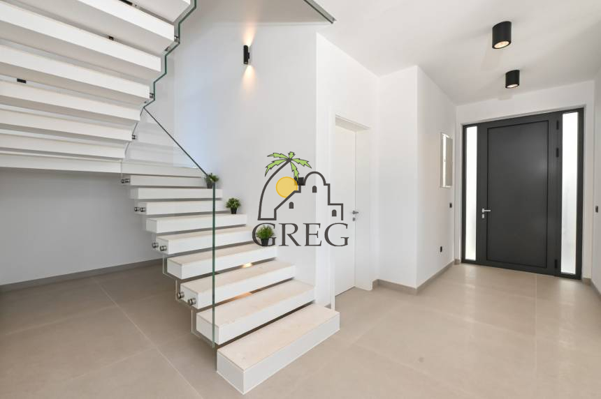 Croatia, Island of Pag,  - House, for sale