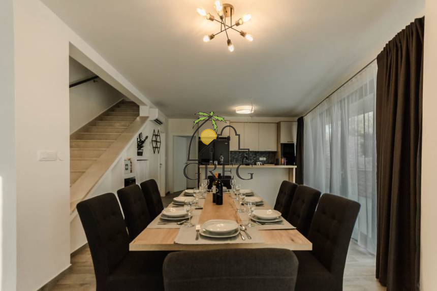 Chorwacja, Dalmacja Środkowa,  - Dom, na sprzedaż