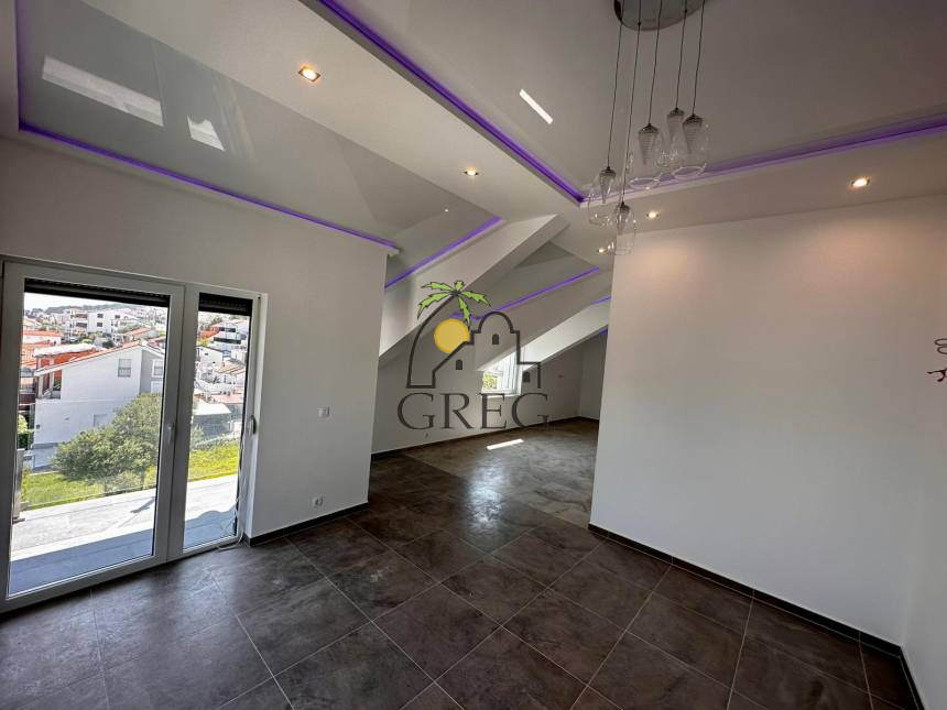 Croatia, Island of Ciovo,  - Apartment, for sale