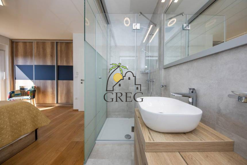 Chorwacja, Dalmacja Środkowa,  - Dom, na sprzedaż