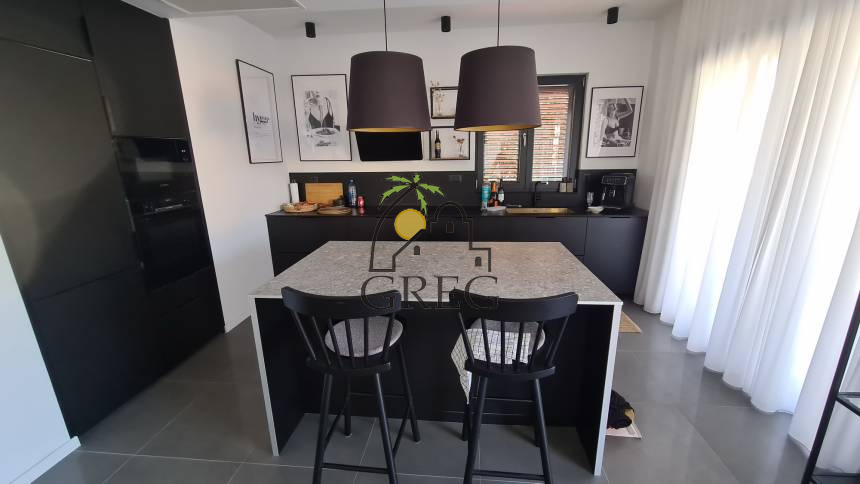 Croatia, Island of Ciovo,  - House, for sale