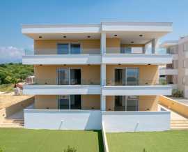 Croatia, Island of Pag, Novalja - Apartment, for sale