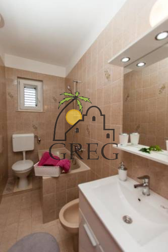 Chorwacja, Wyspa Ciovo,  - Dom, na wynajem