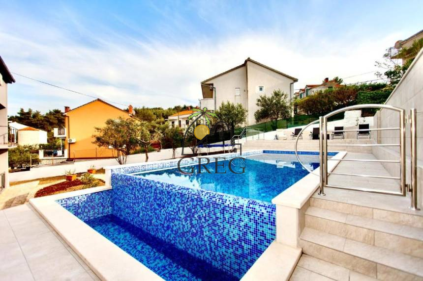 Chorwacja, Wyspa Ciovo,  - Dom, na wynajem