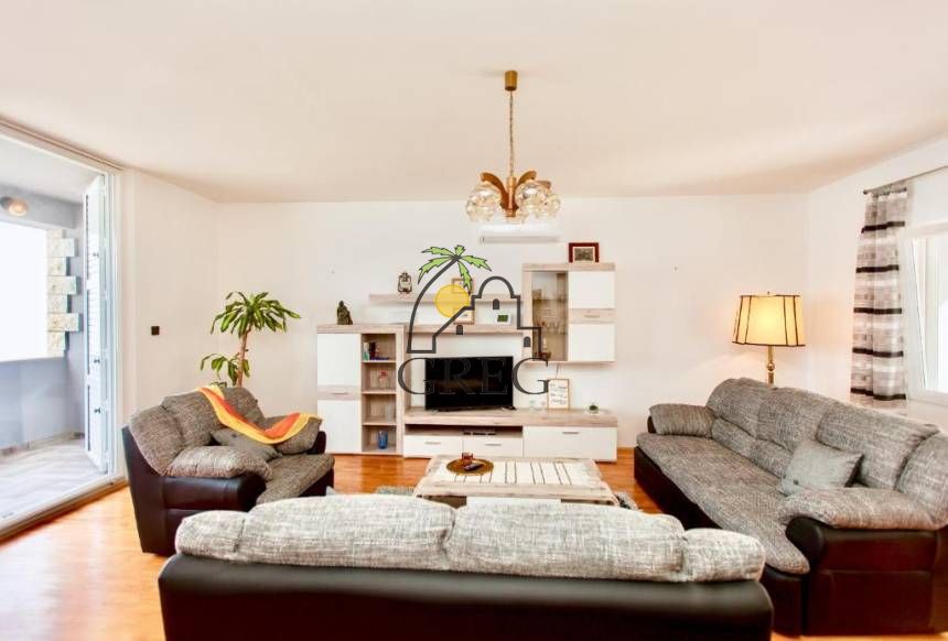 Chorwacja, Wyspa Ciovo,  - Dom, na wynajem