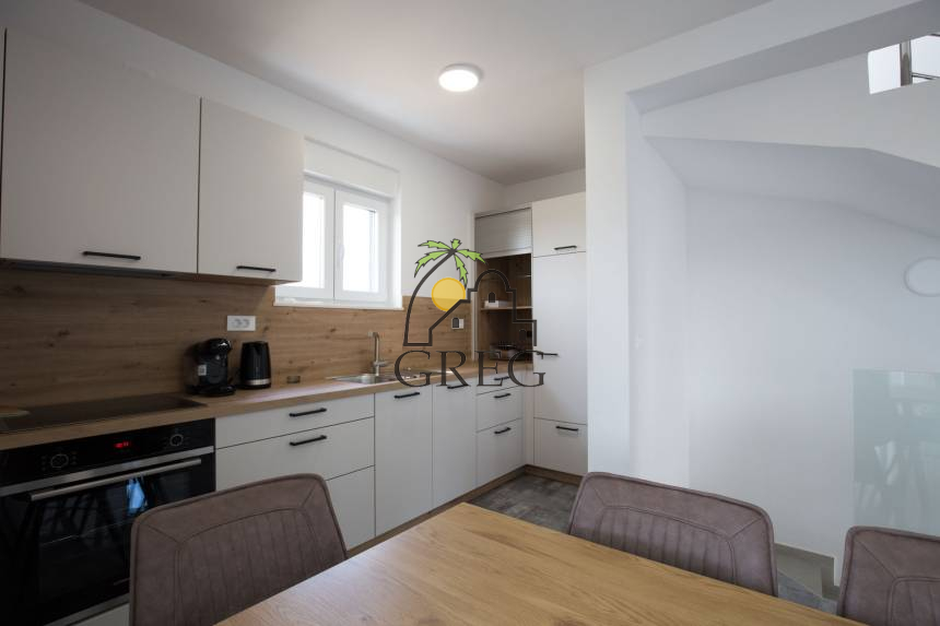 Croatia, North Dalmatia,  - Apartment, for sale