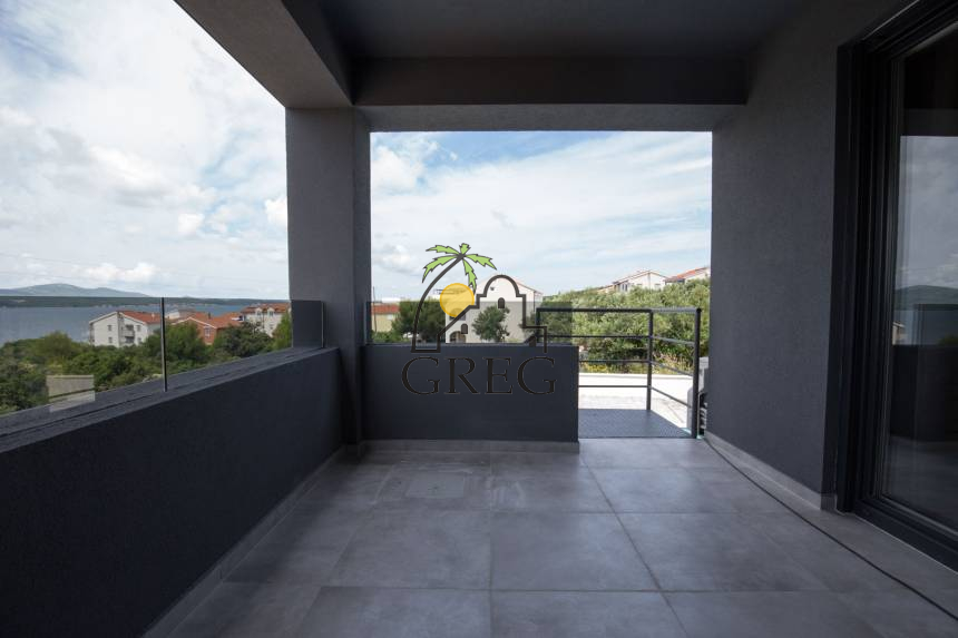 Croatia, North Dalmatia,  - Apartment, for sale