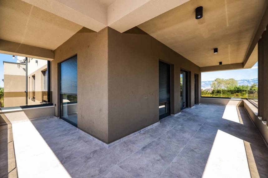 Croatia, North Dalmatia,  - Apartment, for sale