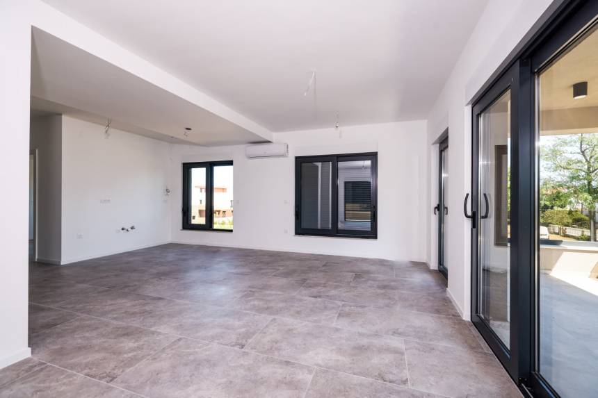 Croatia, North Dalmatia,  - Apartment, for sale