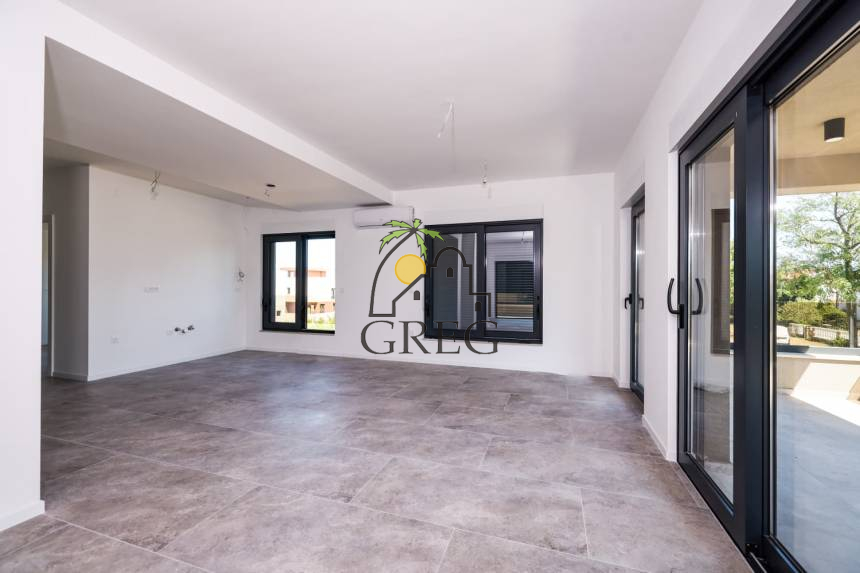 Croatia, North Dalmatia,  - Apartment, for sale