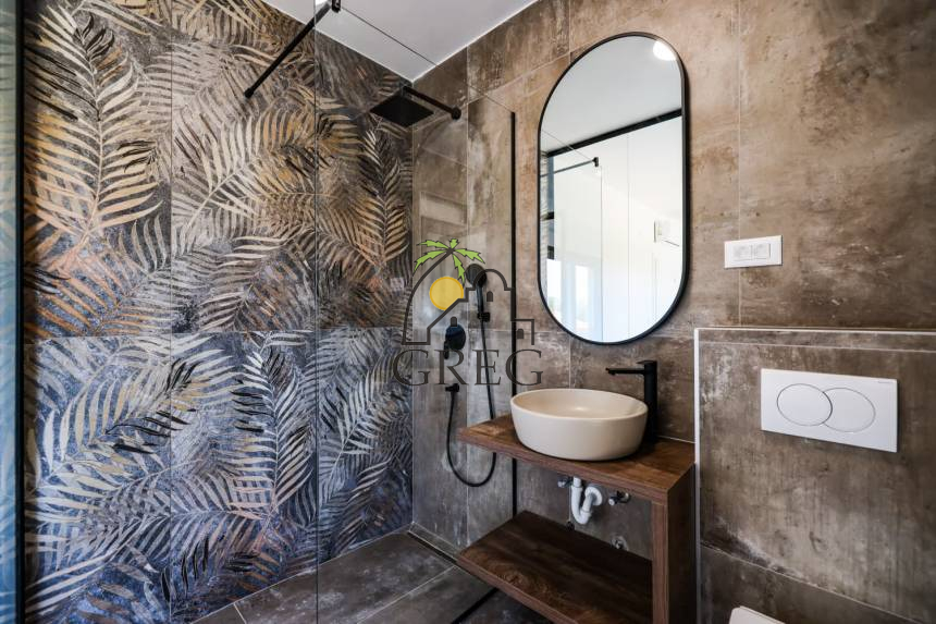 Croatia, North Dalmatia,  - Apartment, for sale