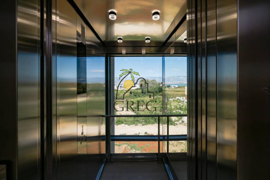 Croatia, North Dalmatia,  - Apartment, for sale