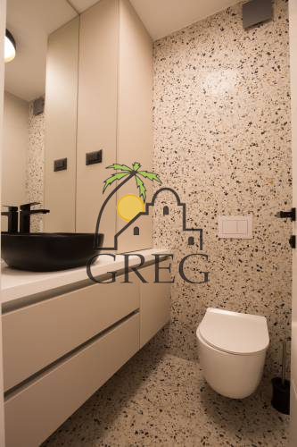 Croatia, North Dalmatia, Petrcane - Apartment, for sale