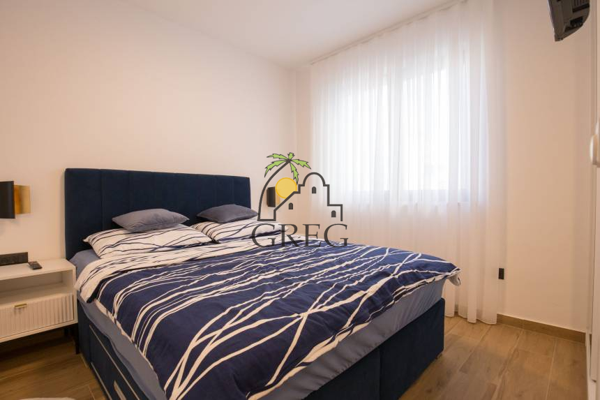 Croatia, North Dalmatia, Petrcane - Apartment, for sale