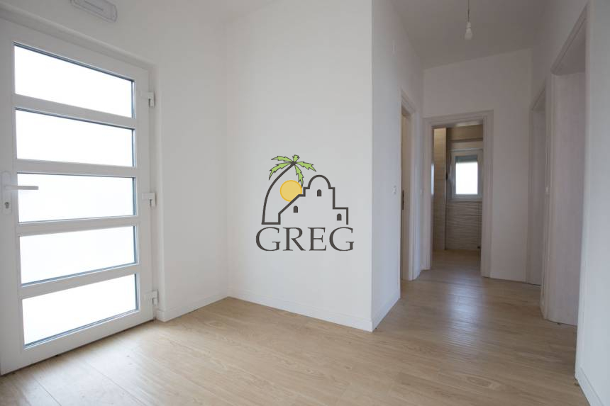 Croatia, North Dalmatia,  - Apartment, for sale