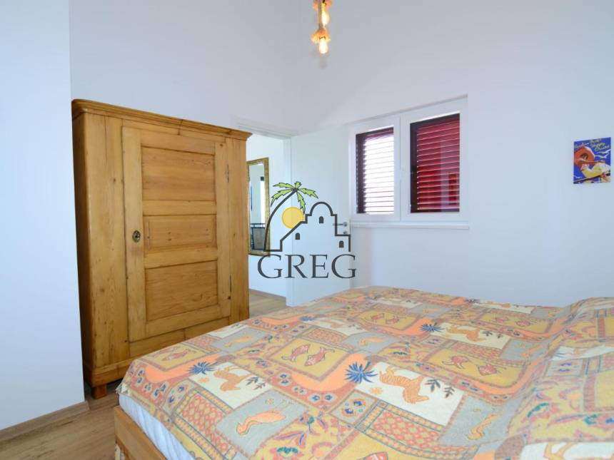 Croatia, Middle Dalmatia,  - House, for sale