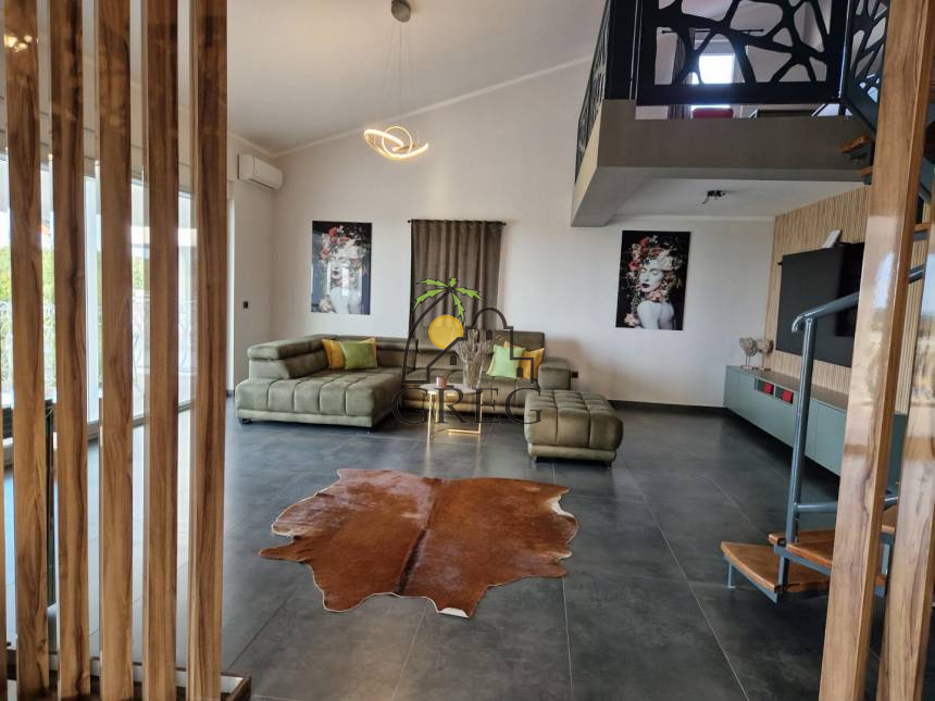 Croatia, Istria Peninsula, Poreč - Apartment, for sale