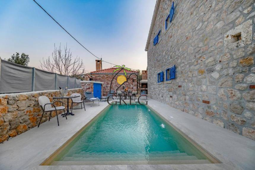 Croatia, North Dalmatia,  - House, for sale