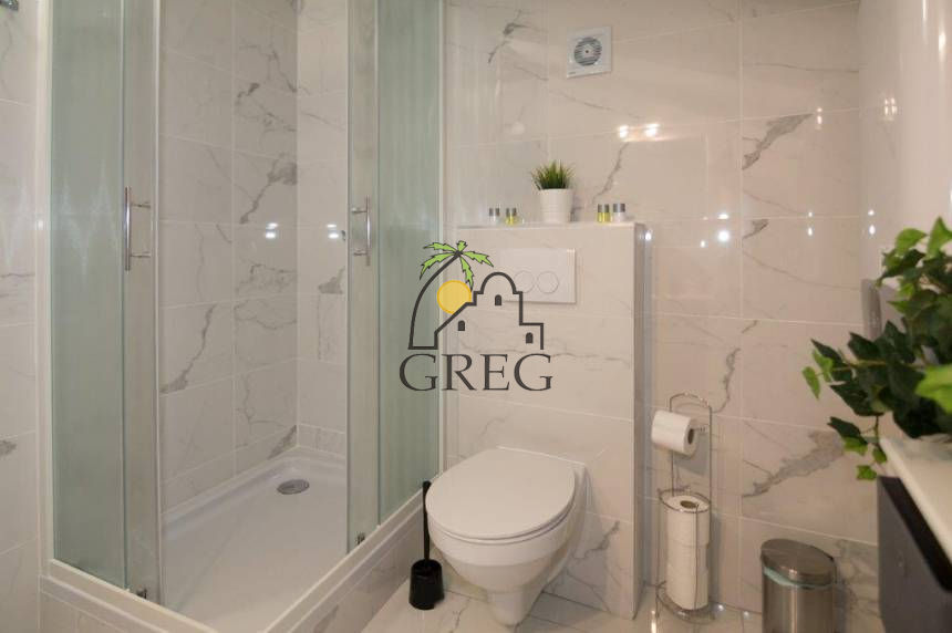 Croatia, North Dalmatia, Šibenik  - House, for sale