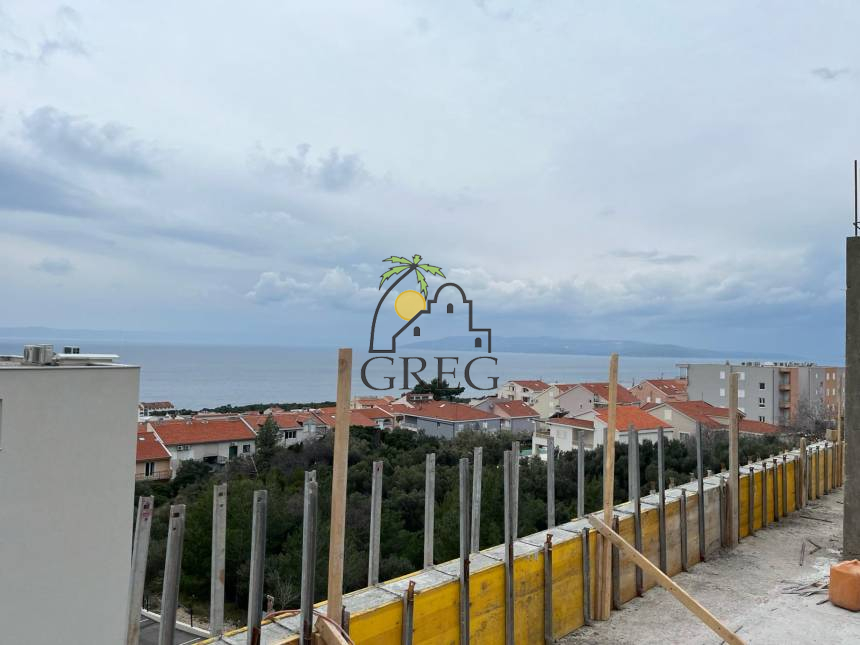 Croatia, Middle Dalmatia, Makarska - Apartment, for sale