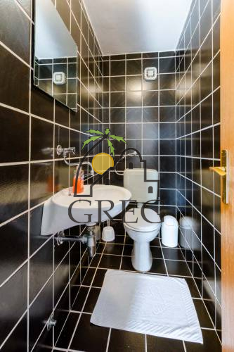 Chorwacja, Dalmacja Środkowa, Omis - Apartamentowiec, na sprzedaż