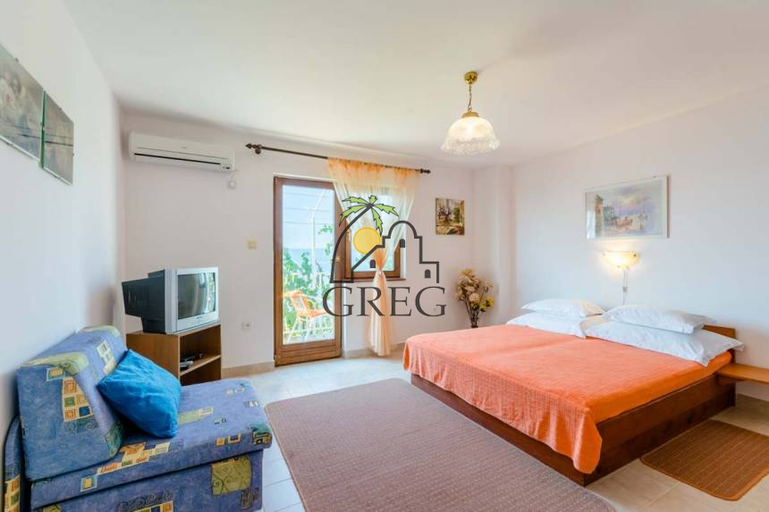 Chorwacja, Dalmacja Środkowa, Omis - Apartamentowiec, na sprzedaż