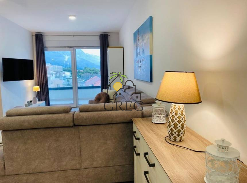 Croatia, Middle Dalmatia, Makarska - Apartment, for sale