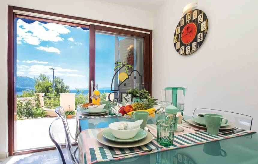 Croatia, Middle Dalmatia, Omis - Apartment building, for sale