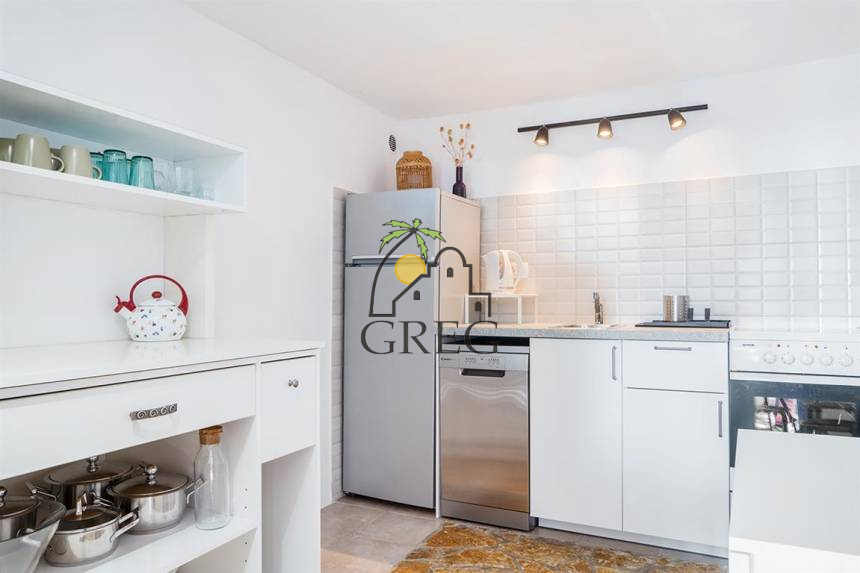 Chorwacja, Dalmacja Środkowa, Omis - Apartamentowiec, na sprzedaż