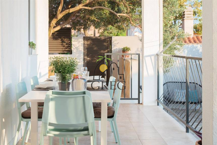 Chorwacja, Dalmacja Środkowa, Omis - Apartamentowiec, na sprzedaż