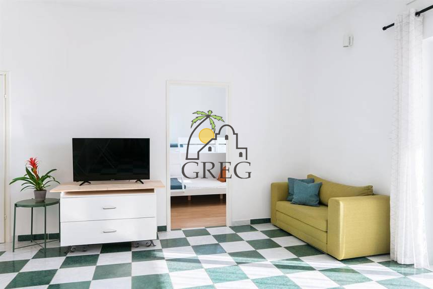 Chorwacja, Dalmacja Środkowa, Omis - Apartamentowiec, na sprzedaż