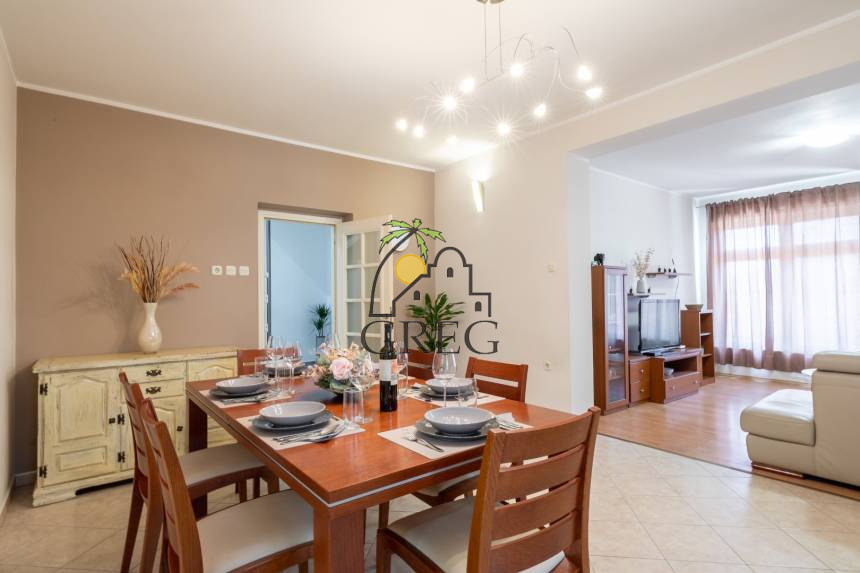 Croatia, Island of Korčula,  - Apartment building, for sale