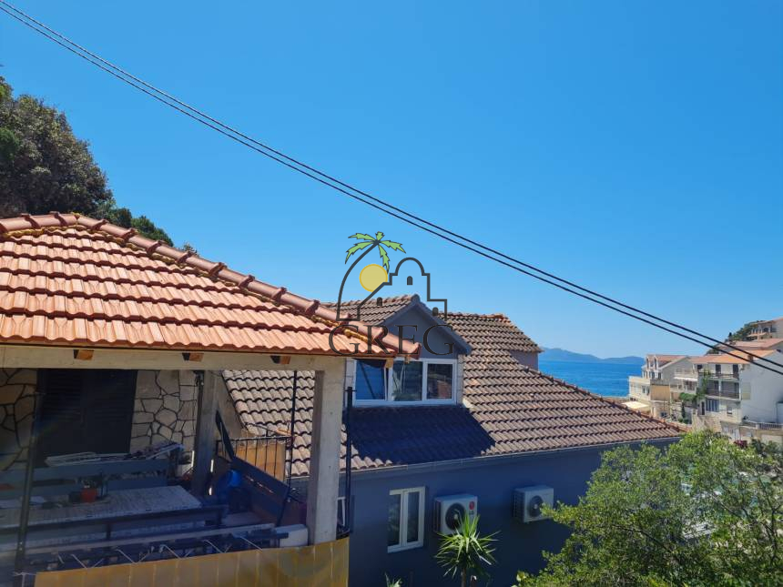 Croatia, Island of Korčula,  - Apartment building, for sale