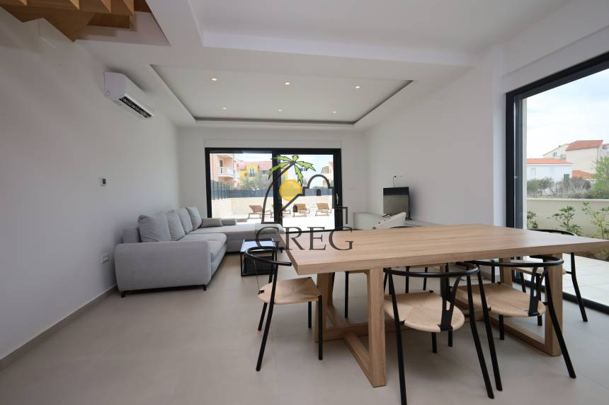 Chorwacja, Dalmacja Północna, Srima - Apartament, na sprzedaż